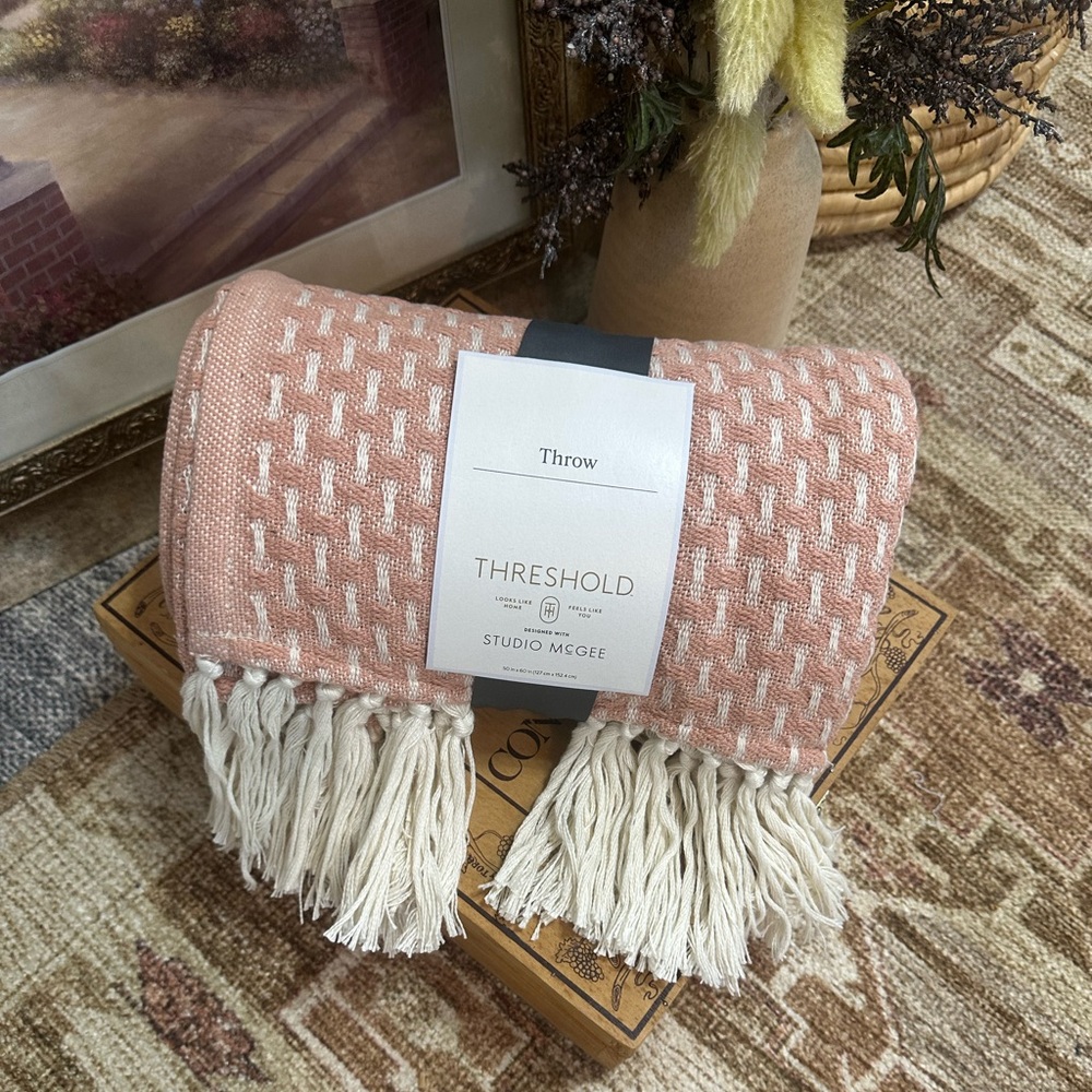 Studio McGee New Woven Pattern Cotton Blend Tassel Throw Blanket 50"x60" Blush - Picture 10 of 14